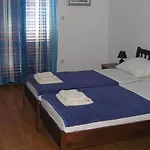 Mia Apartment *