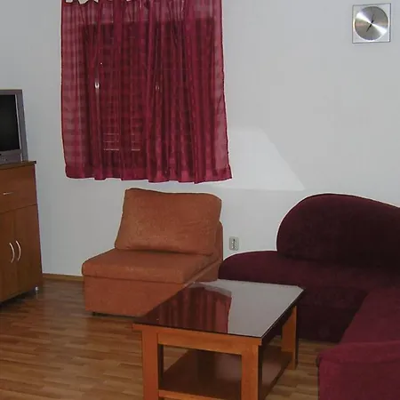 Vila Mia